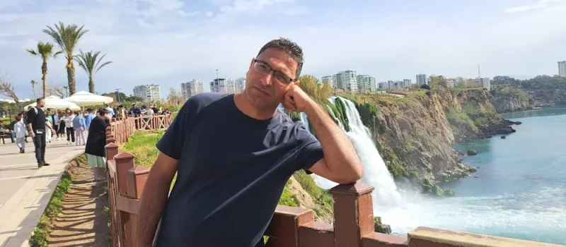 רונן-הלל-ניהול-מוניטין-